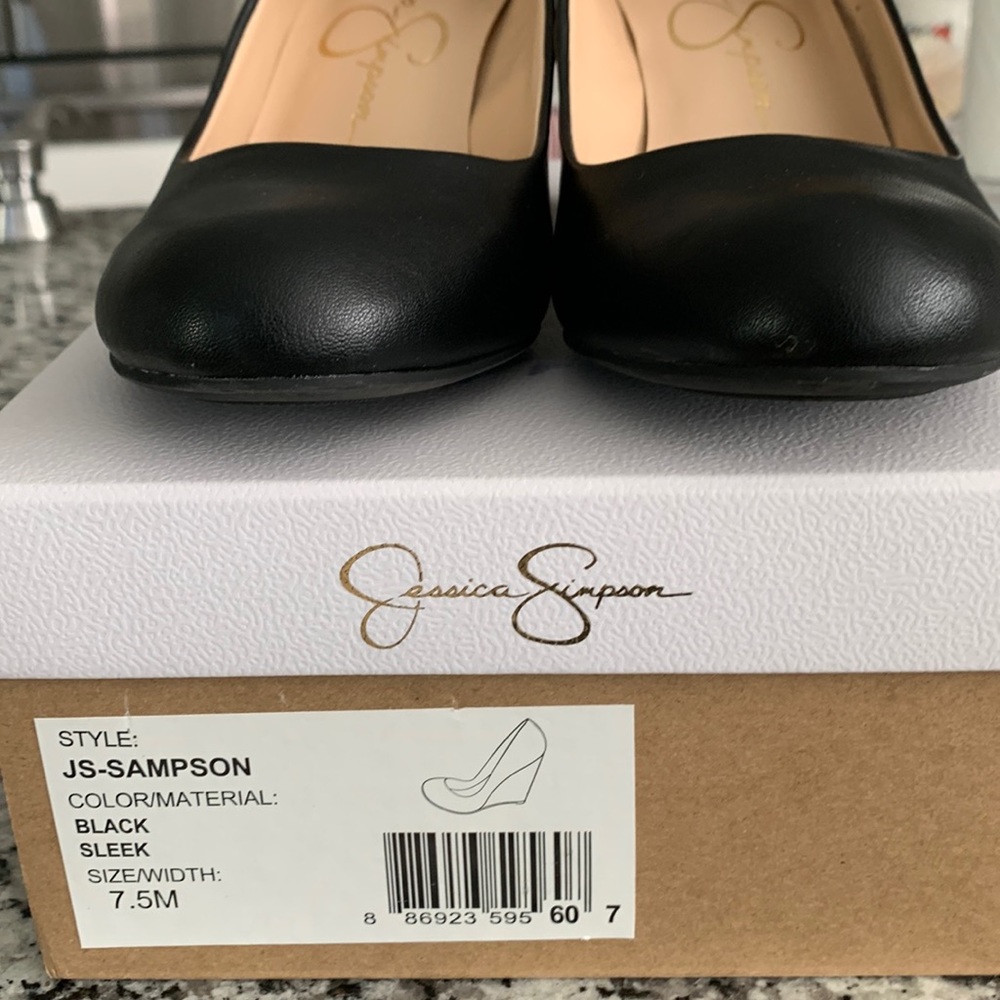 Black 71/2 M
